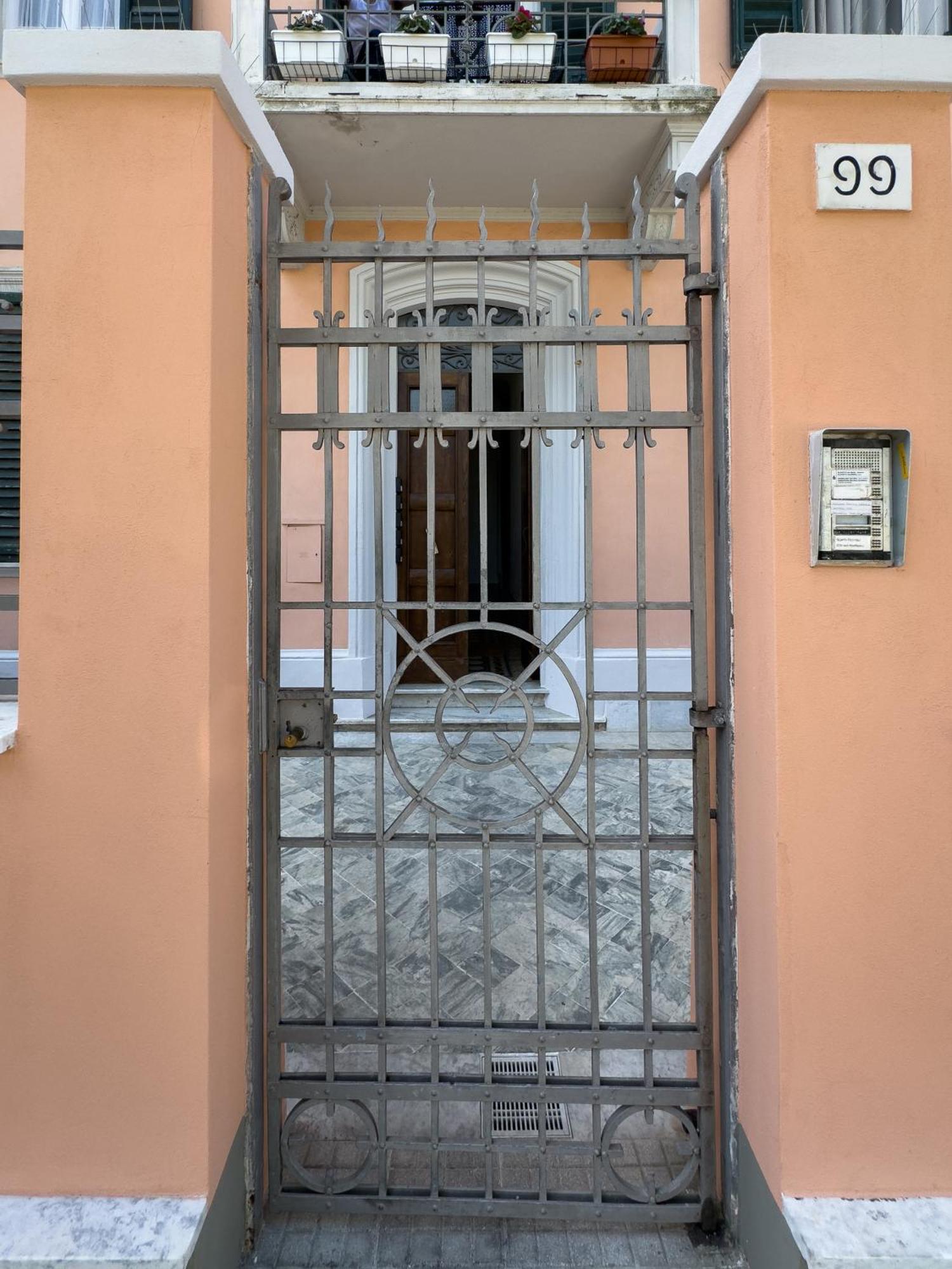 La Casa Di Eli Appartamenti Пиза Экстерьер фото